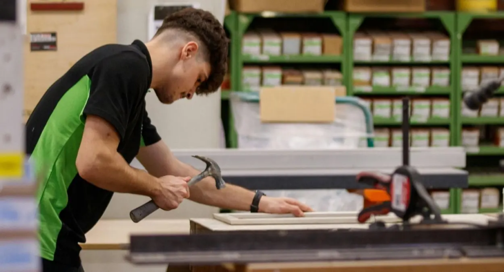 Como Conquistar uma Oportunidade de Trabalho Sendo Menor de Idade